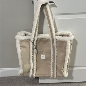 ALO Yoga Tan and Cream Women's Tote Bag